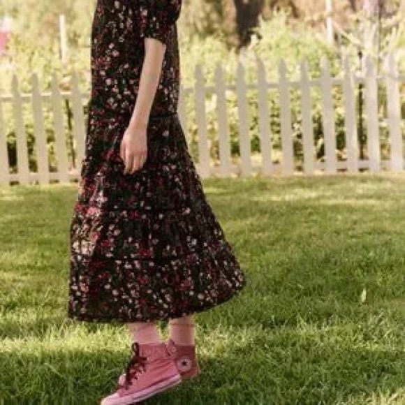 The Great Yonder Midi in Black Fresh Water Floral Cotton Tiered Dress, Size 3 - Picture 4 of 8